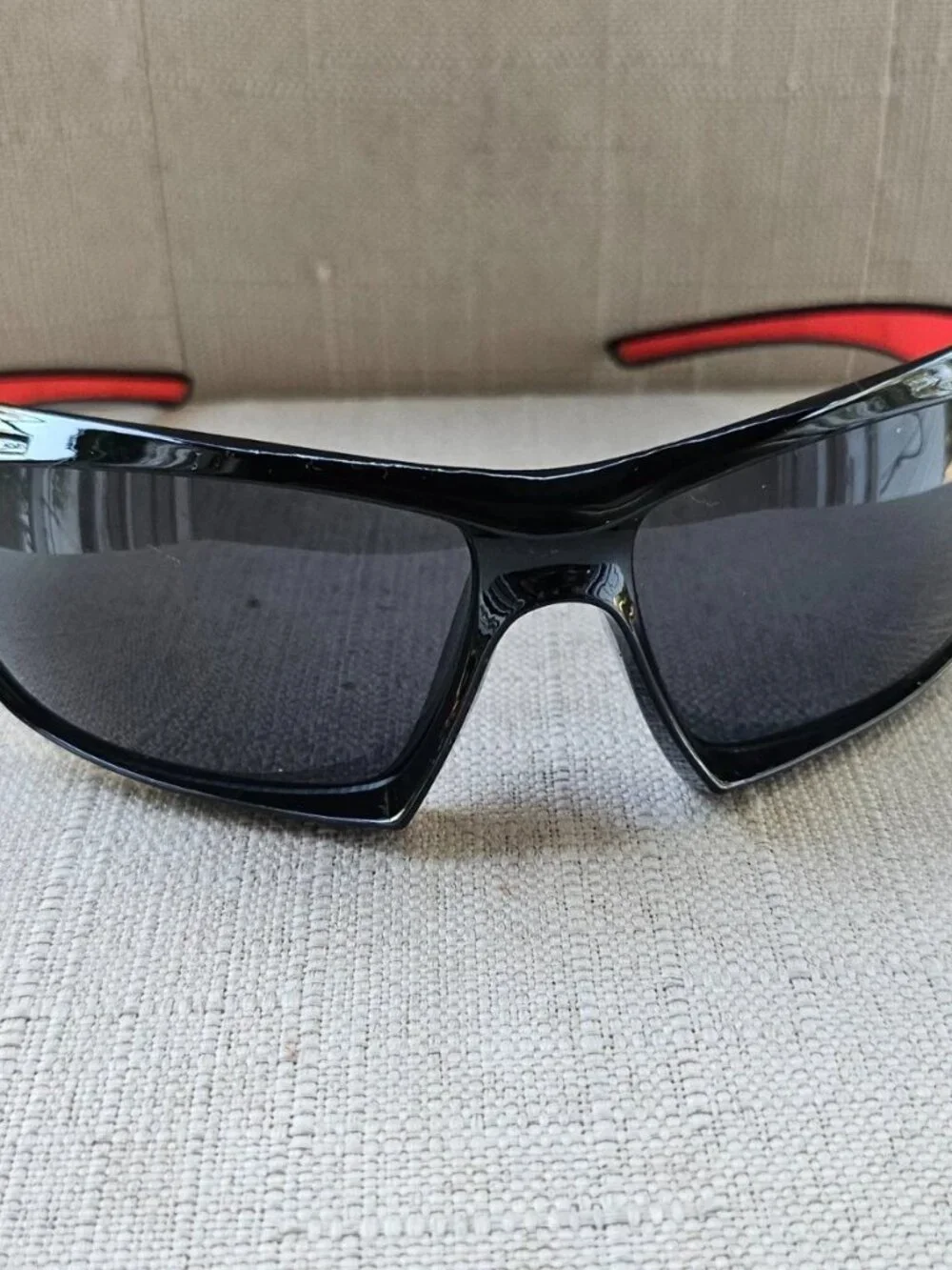 Men Sunglasses Sport Wrap Style Black/Red Plastic Frame Eyewear Shades New